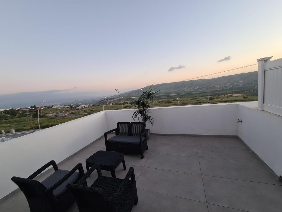 נופש בעמק Apartment Poriyya Exterior photo